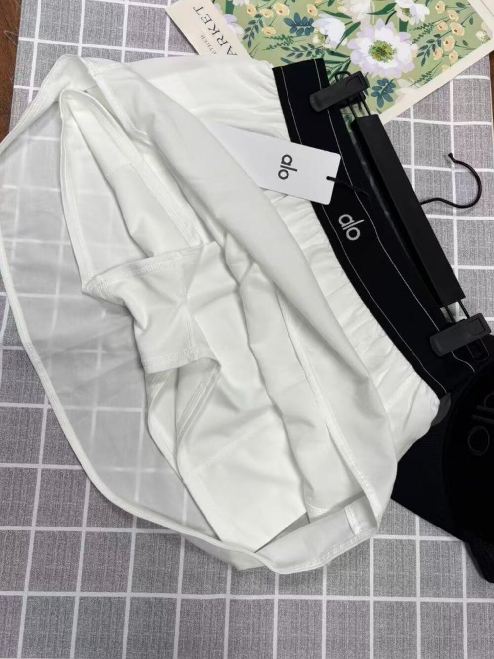 ⭐Brand new ALO Yoga Match Point Tennis Skirt White Sports Skirt High-Waisted - Picture 3 of 8
